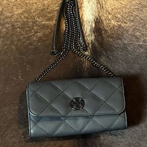 Black Quilted Chain Shoulder Bag